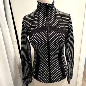 Lululemon Define Jacket Size 4